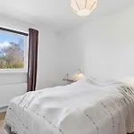 别墅 Spacious On A Large Natural Plot *