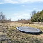 别墅 Spacious On A Large Natural Plot 内克瑟