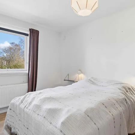 Villa Spacious On A Large Natural Plot *