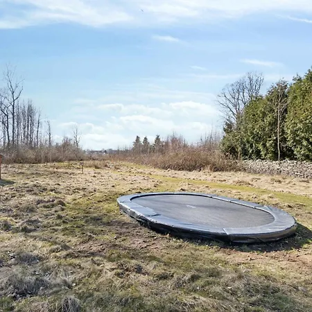 Villa Spacious On A Large Natural Plot Neksø